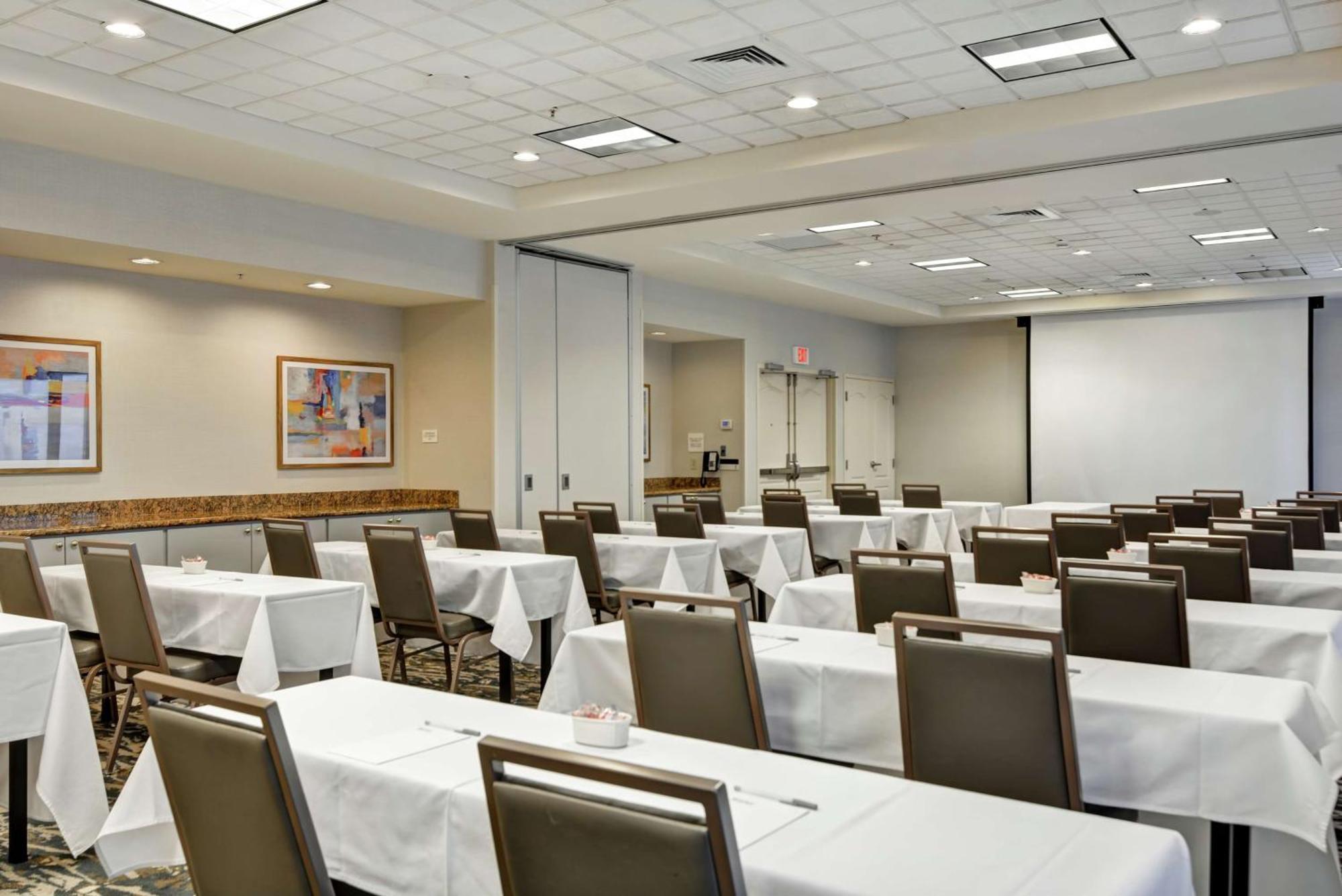 Hilton Garden Inn Mobile East Bay / Дафни Екстериор снимка