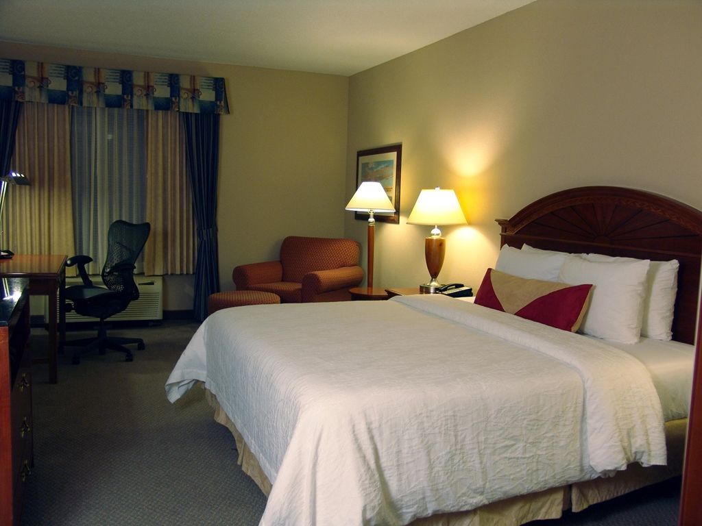 Hilton Garden Inn Mobile East Bay / Дафни Стая снимка