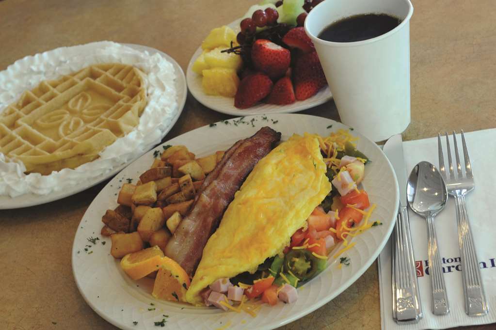 Hilton Garden Inn Mobile East Bay / Дафни Ресторант снимка